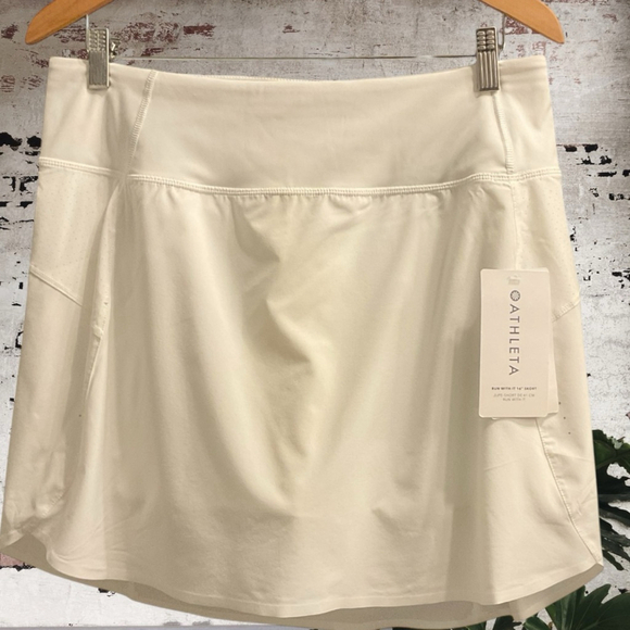 Athleta Run With It 16” White Skort Size L NWT - Picture 3 of 14